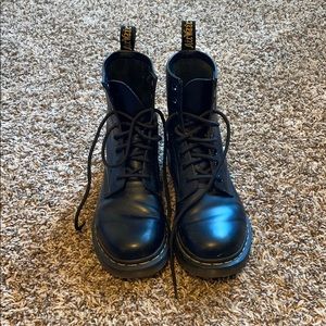 Doc marten black smooth Leather lace up boots